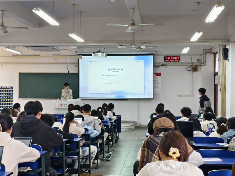 【我为师生办实事】春“锋”送暖...